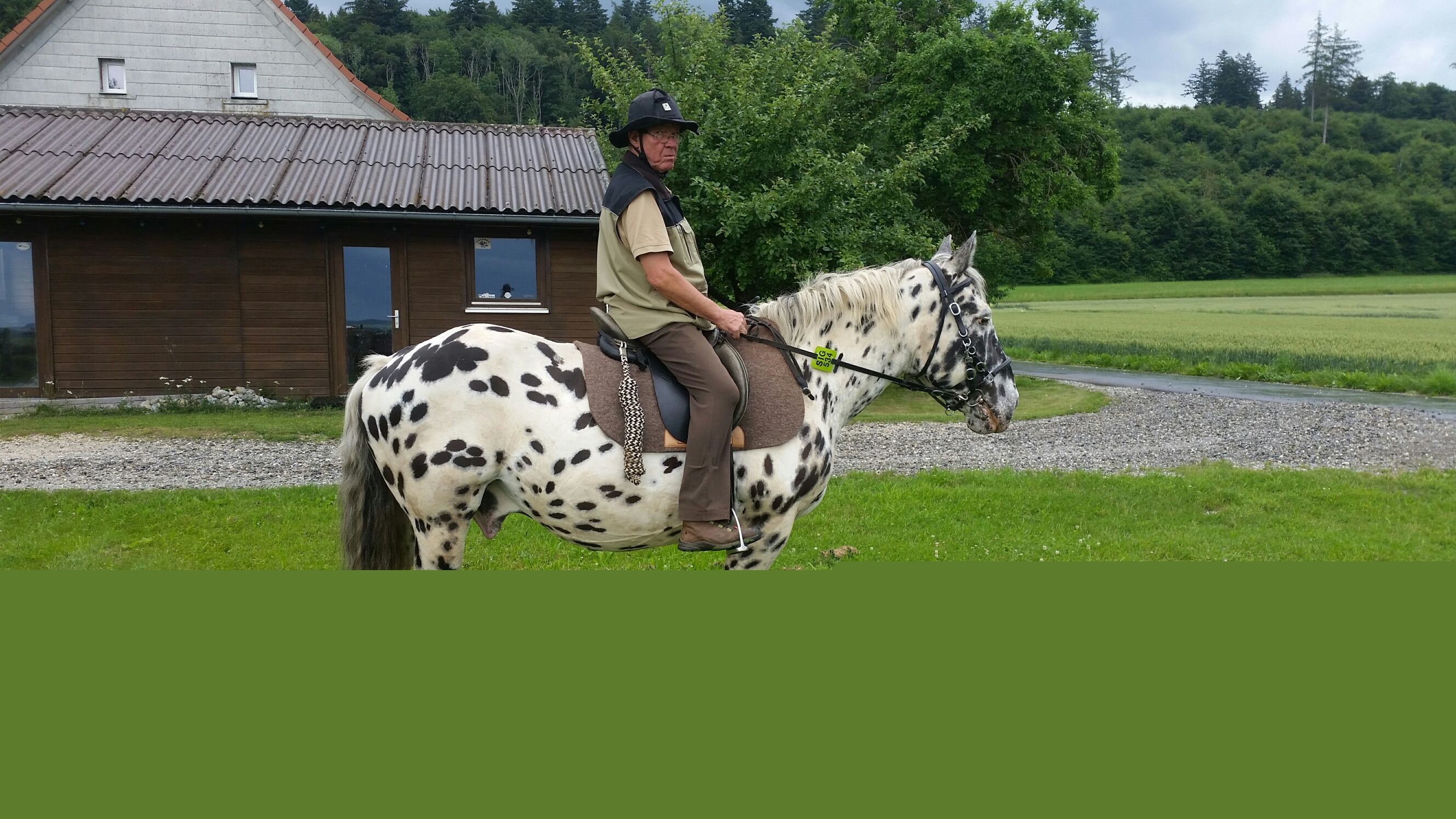 Wanderreitschabracke2